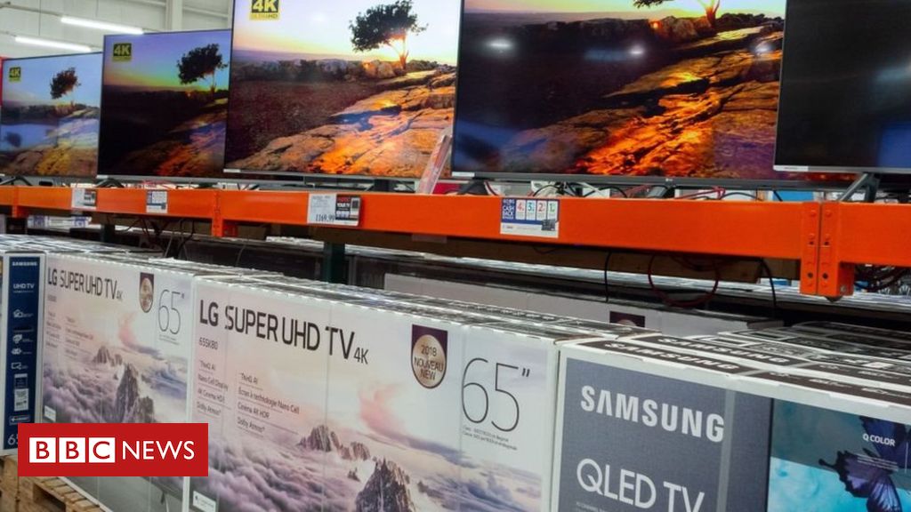 Samsung TVs should be regularly virus-checked, the company says