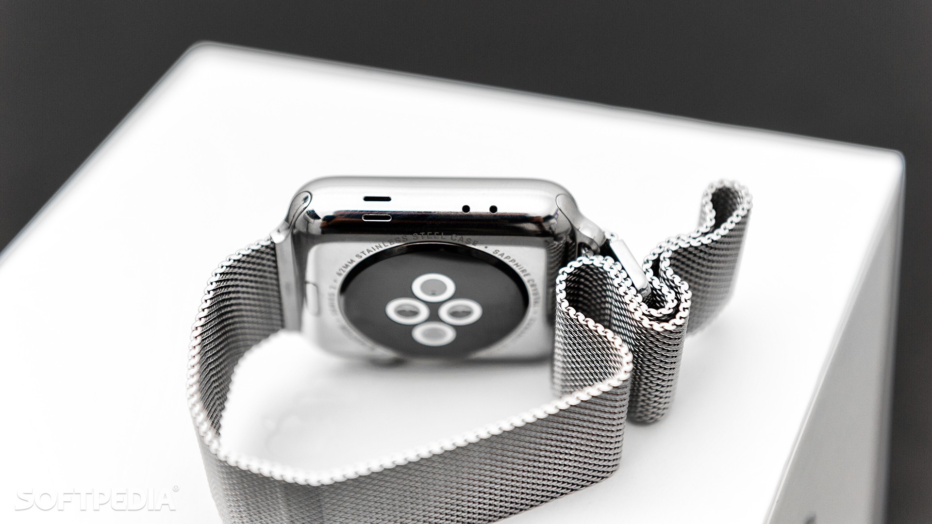 Apple Could Launch a microLED Apple Watch in 2020