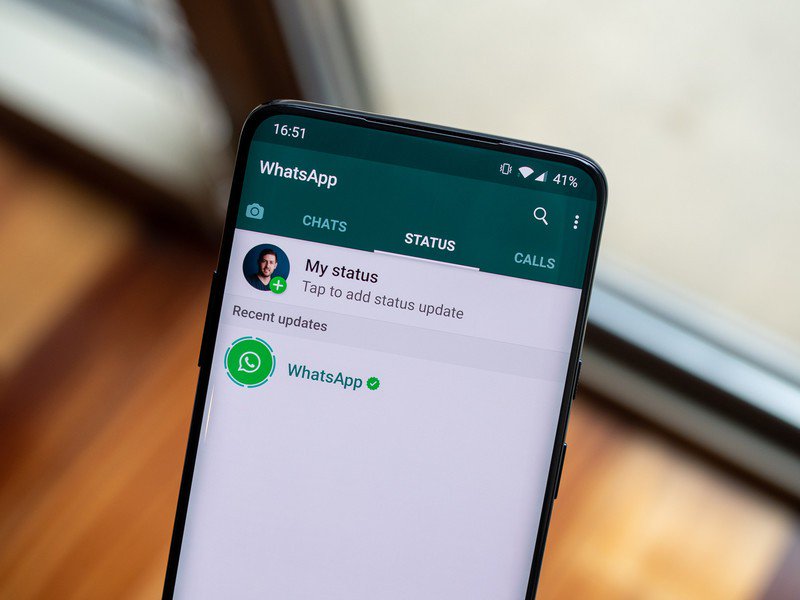 How to use WhatsApp web on your laptop on in-flight Wi-Fi