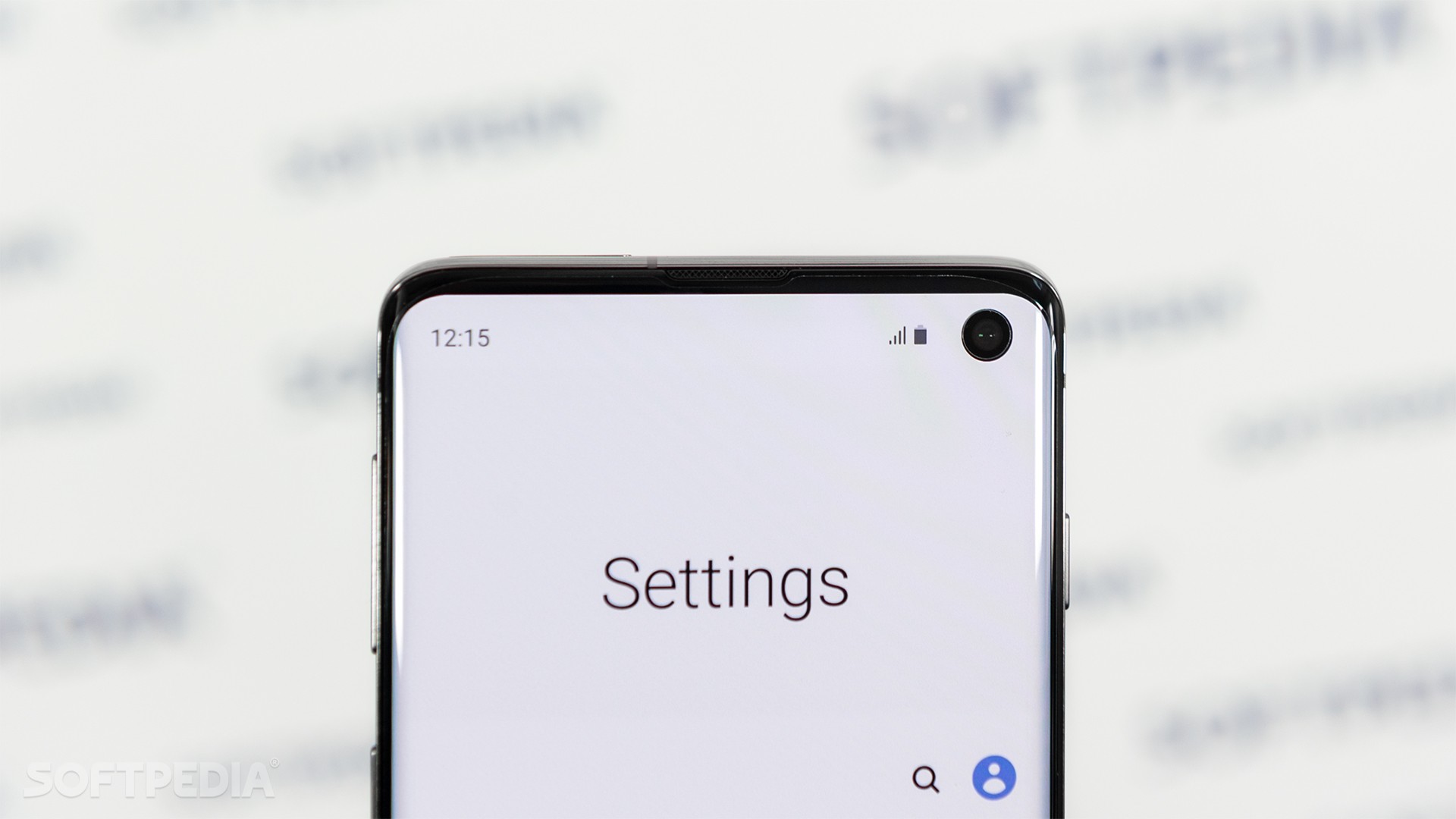 Samsung Begins Testing Android Q Update Super-Early