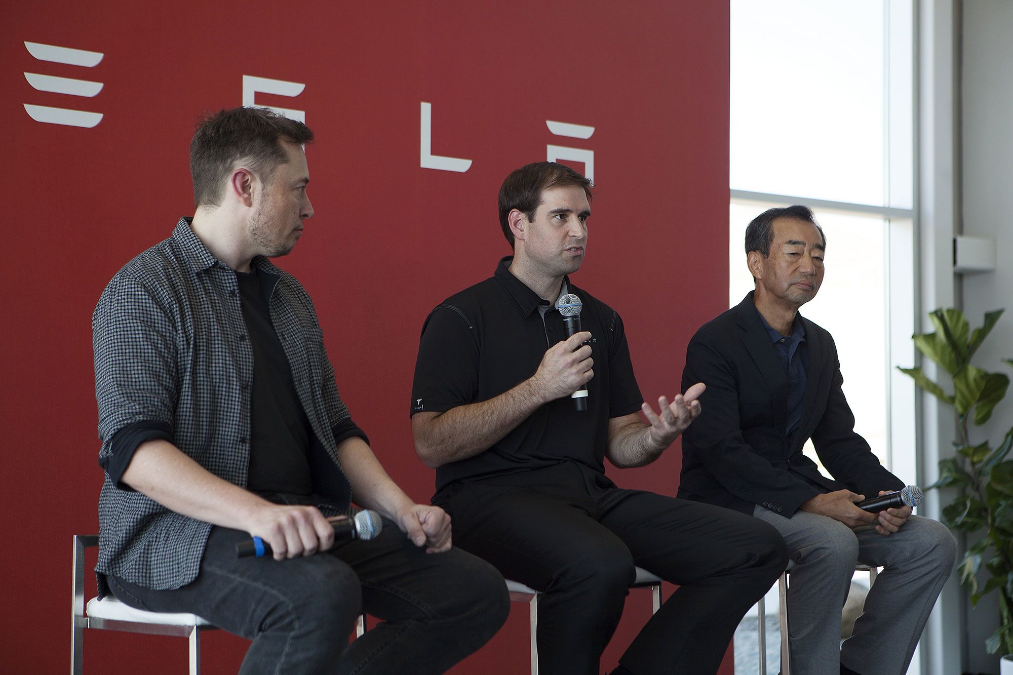 Tesla says CTO JB Straubel is moving to advisory role