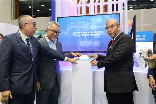 Celcom Axiata launches Vendor Development Programme (VDP) 2.0