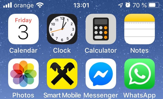 This Blank Space in the iPhone Status Bar Will Haunt You