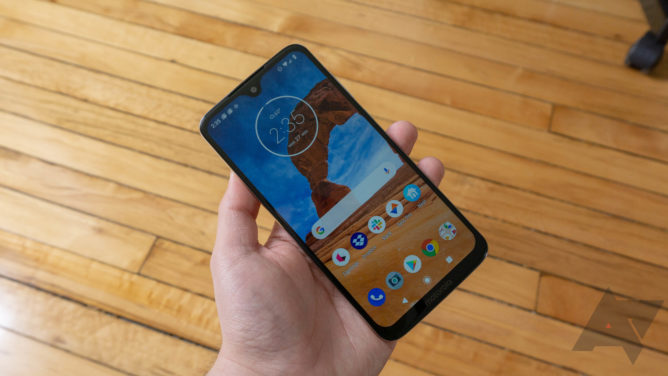 Android 10 kernel source now available for the Moto G7