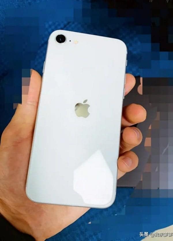 White iPhone 9 Live Photo Leaked